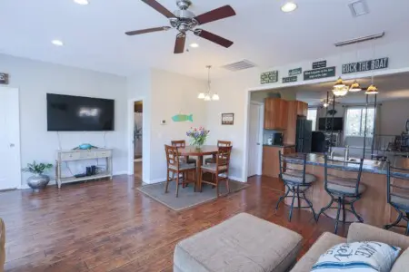 04966aec e0eb 43ce ae19 42b78cfb4867