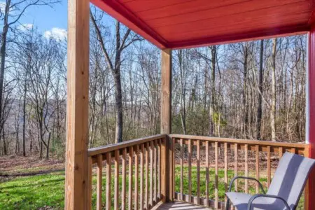 04f89f5c 0fa1 48c9 bad8 fa21b105daa0