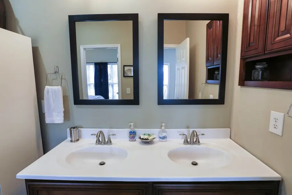 3d18ef4d deb6 4540 bd70 7afac6b6e814