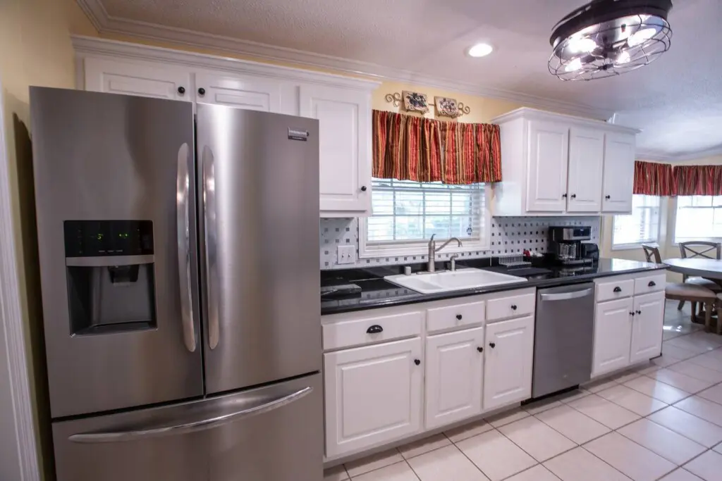 6b250045 7c9b 457e bf8e 621adbaa1b72