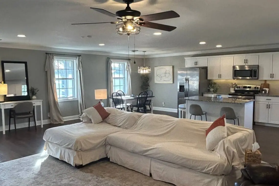 8313188f dd0c 4c03 bc9d 7f0c115c5129