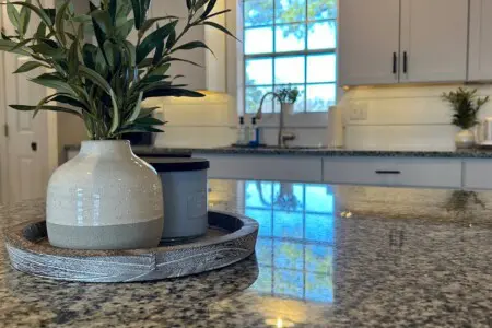 ab23829f e73a 44c9 9fa9 85ff64fc5ae3