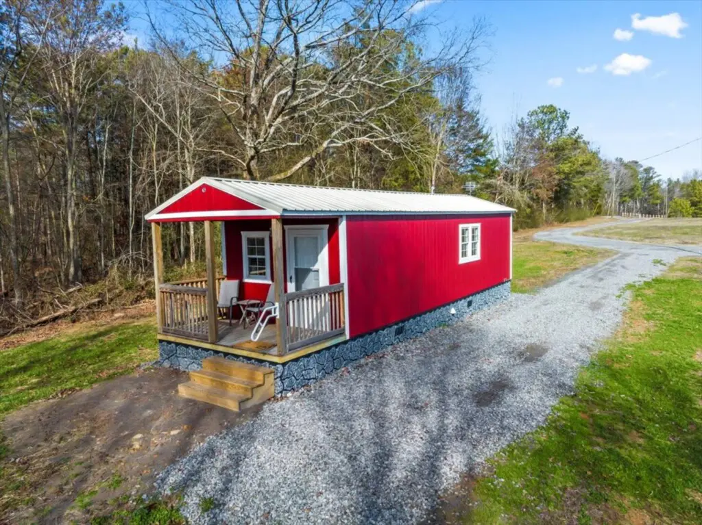 c3543b0c 77b2 4b77 adb9 86152ec01940