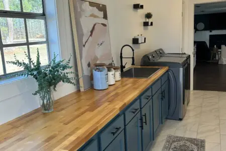 c79d59f4 f1ed 4cd3 ae19 e64850c20cbf