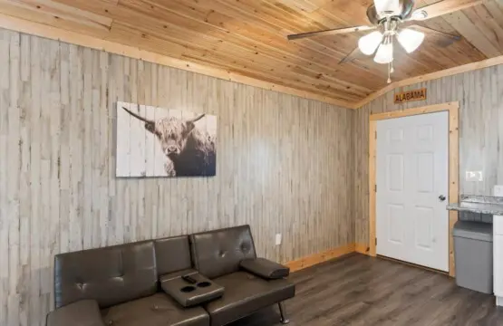 001d8b5c 1590 49a8 93be 1203abf2521b