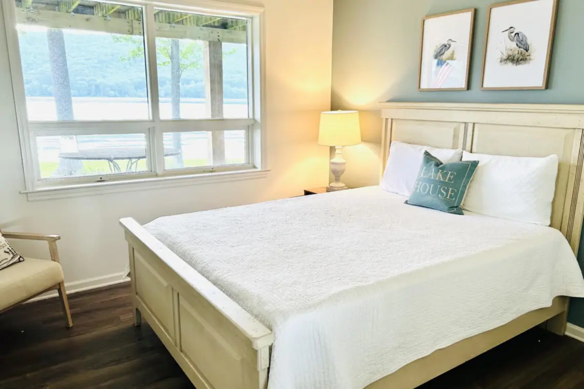 44fb9cee 7ef4 4a8d adaa 1dcbd4eb15f3