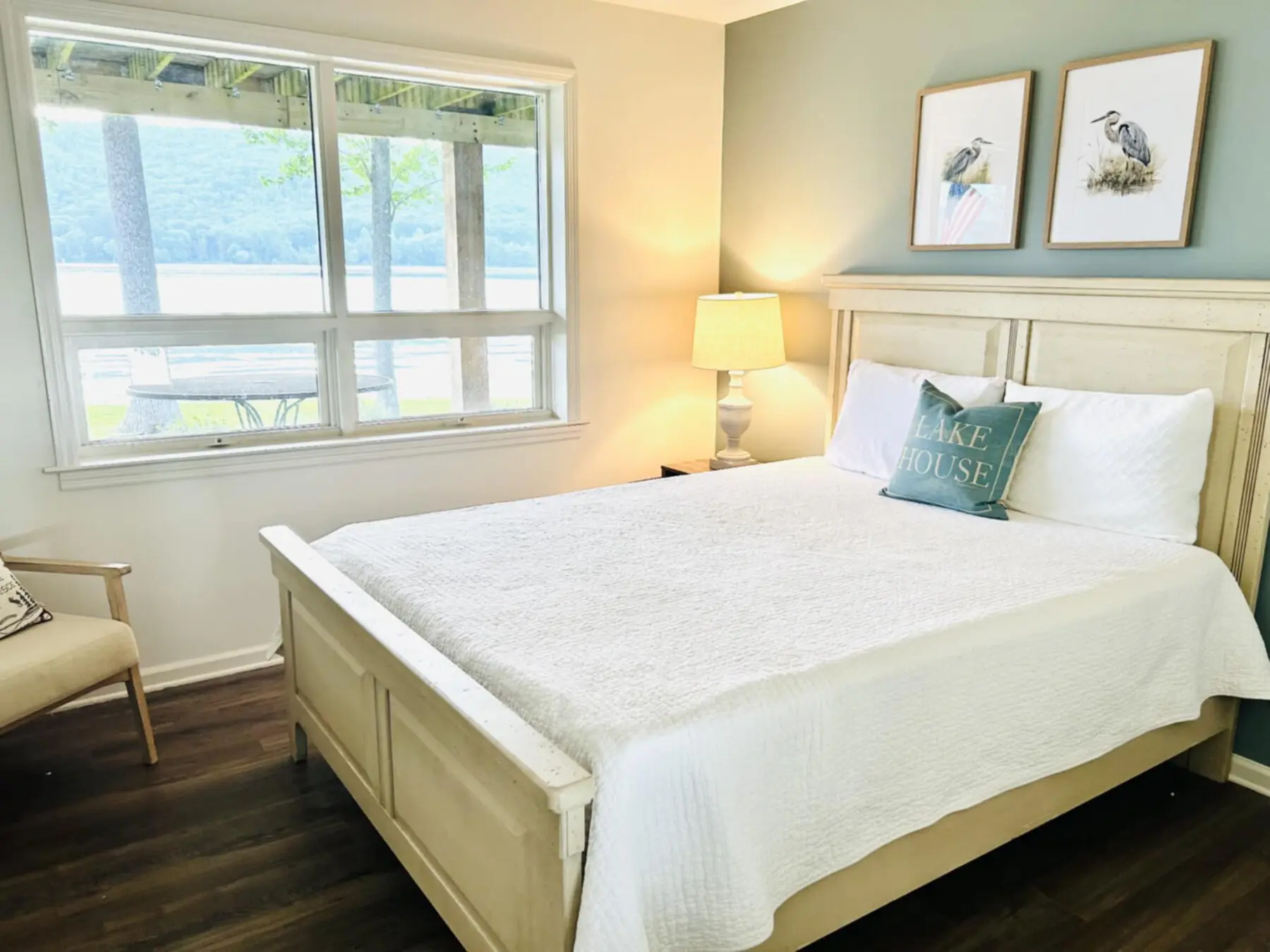 44fb9cee 7ef4 4a8d adaa 1dcbd4eb15f3