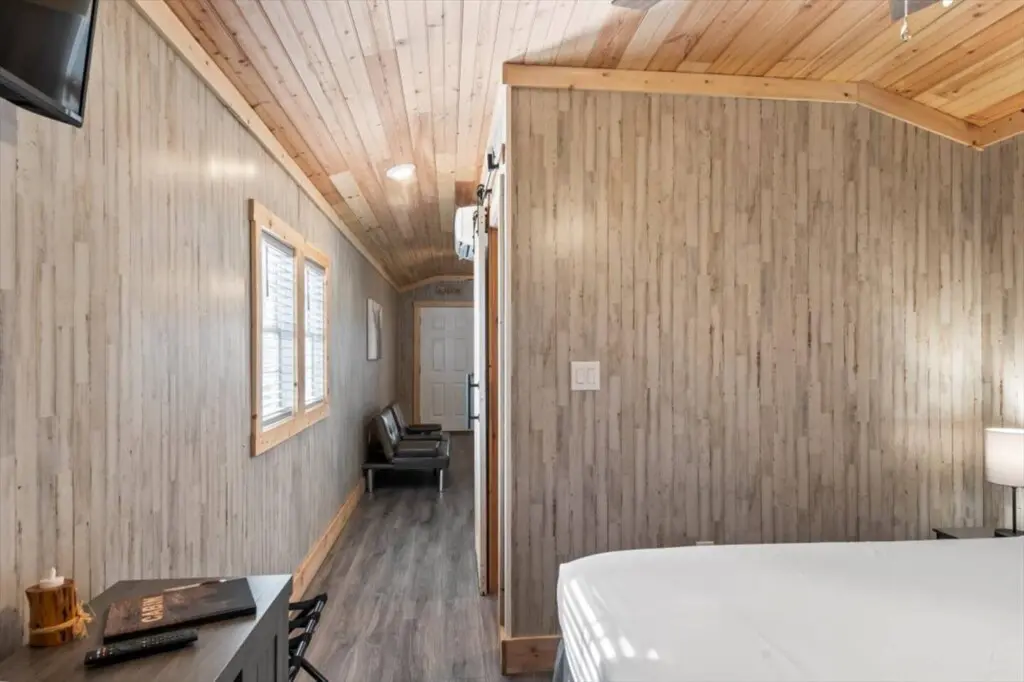 a8a44b16 9987 41aa a8a3 cc6d6152e527