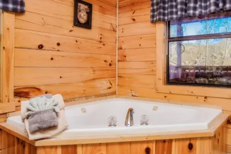 0606578e 3375 419c 9d52 1d6c30923dd6