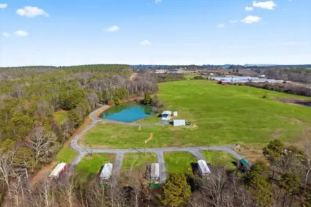 35a8a6e6 1f57 44cf 93f7 ccf6412cfd9c